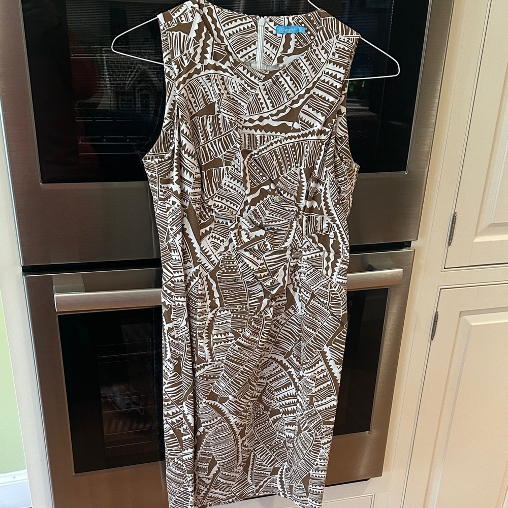 J. McLaughlin Abstract Brown and White Dress
